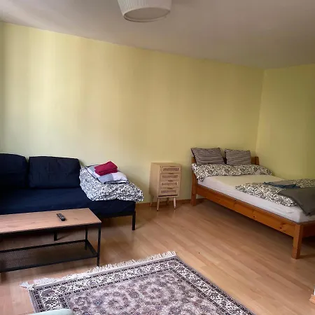Mond Apartment *